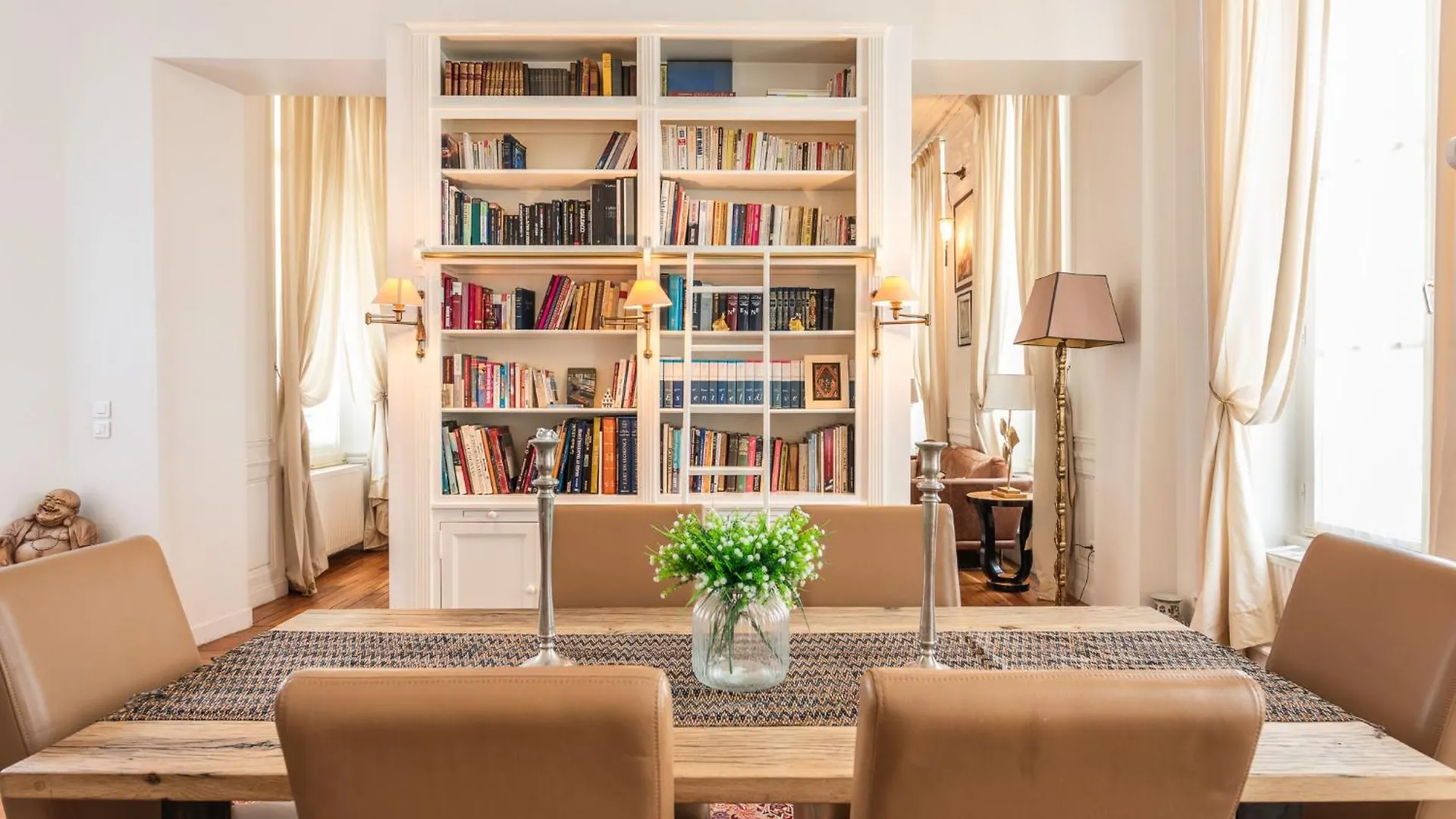 Luxury Typical Parisian Flat - 5 Min From Louvre *