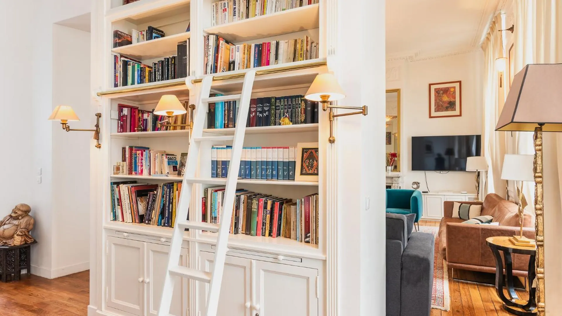 Luxury Typical Parisian Flat - 5 Min From Louvre פריז