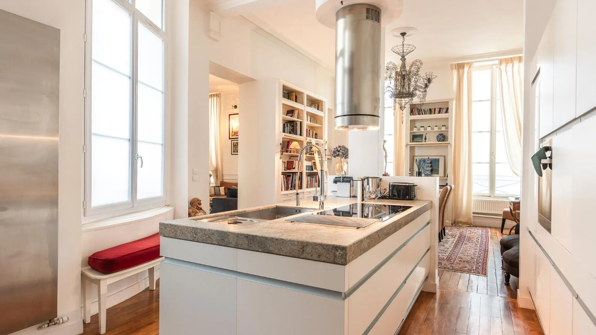 Luxury Typical Parisian Flat - 5 Min From Louvre דירה