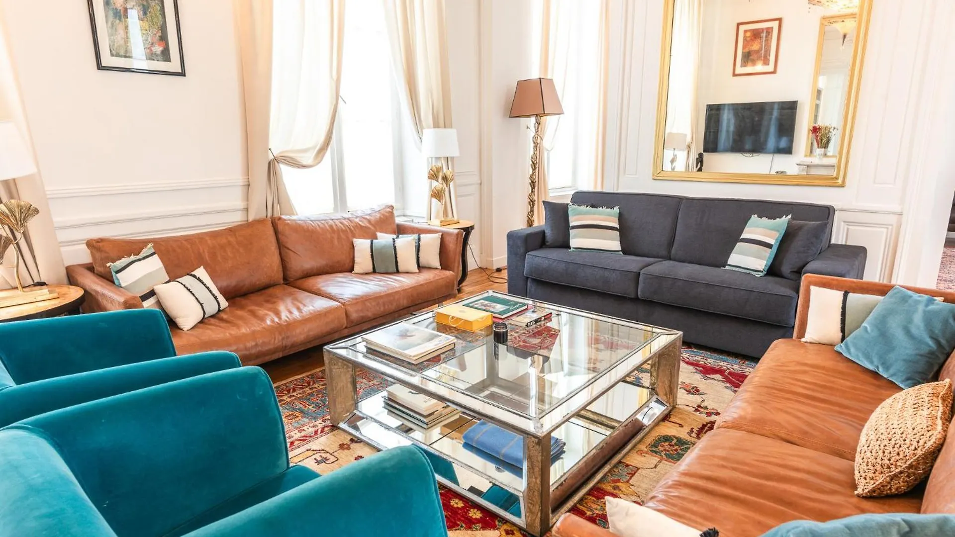 Luxury Typical Parisian Flat - 5 Min From Louvre *