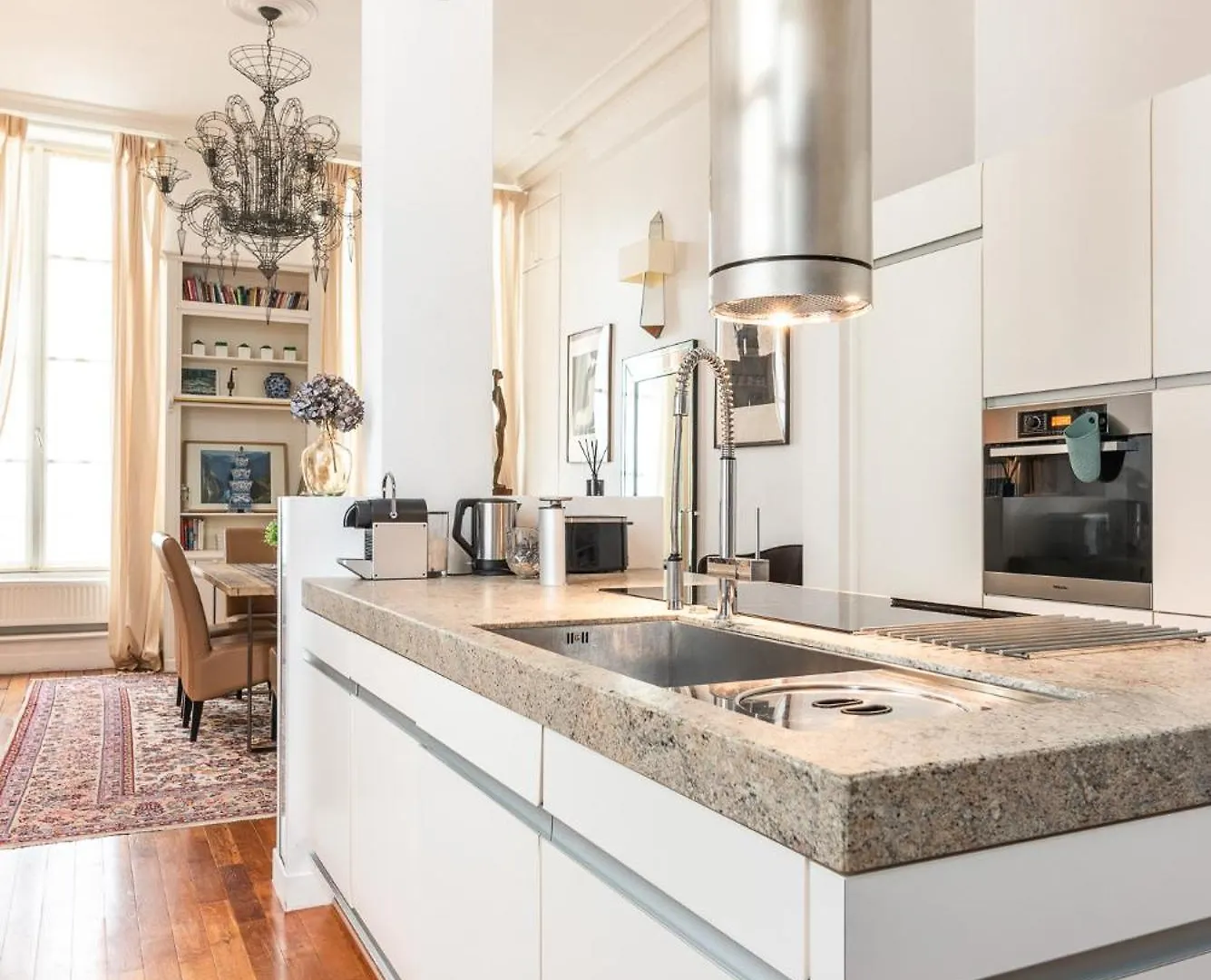 Luxury Typical Parisian Flat - 5 Min From Louvre