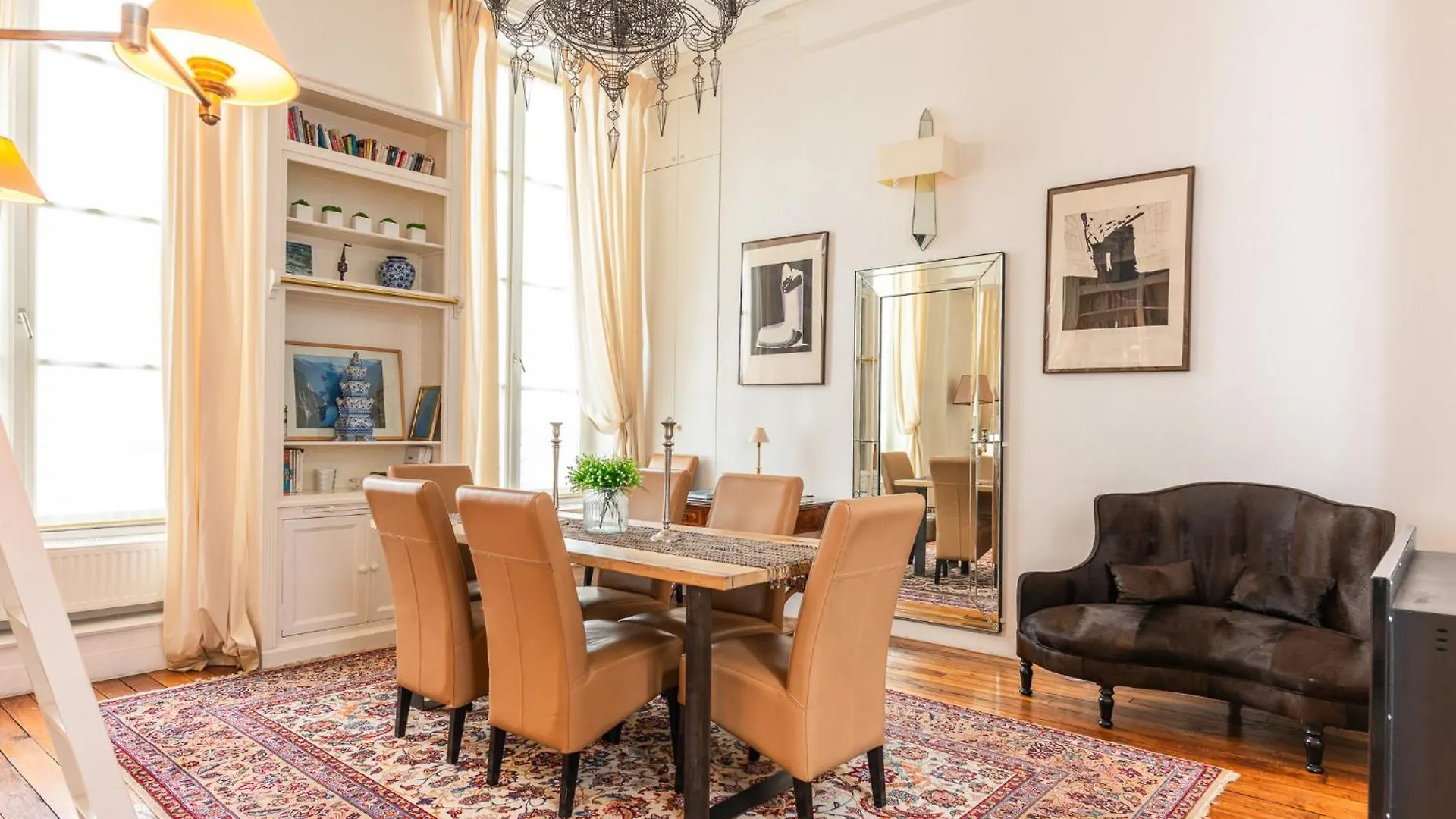Luxury Typical Parisian Flat - 5 Min From Louvre *